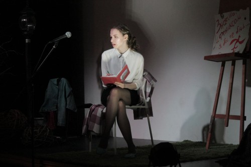 Polina Kordykova, a student and poet, presented her solo performance  to public 