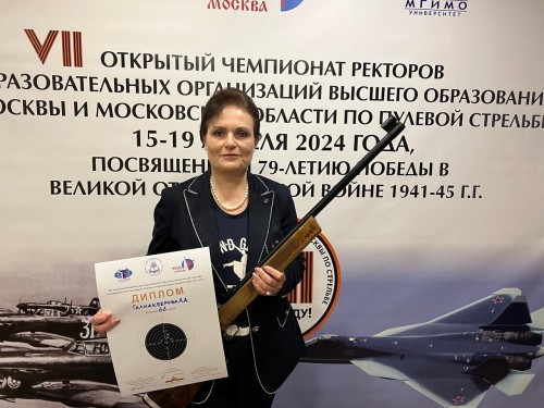 Rector Alfinur Galiakberova takes part in VII Open Bullet Shooting Championship among university rectors
